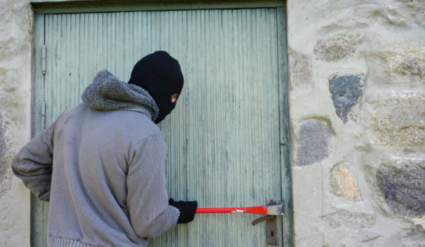 Med den rette låsesmed kan du sikre din bolig mod indbrudstyven.